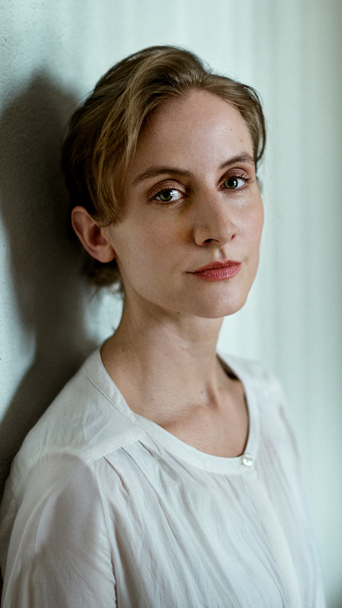 rowan_thornhill_slider_1200px_001