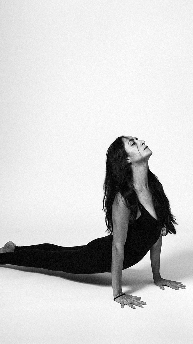 rowan_thornhill_slider_1200px_003