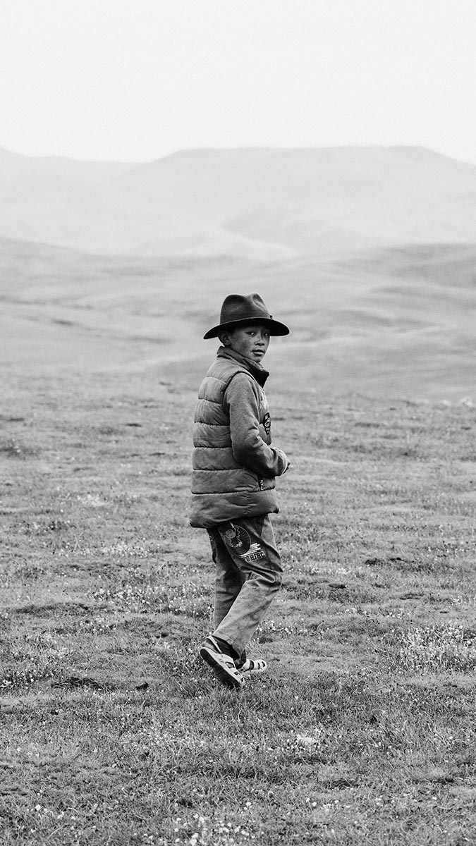 rowan_thornhill_slider_1200px_006